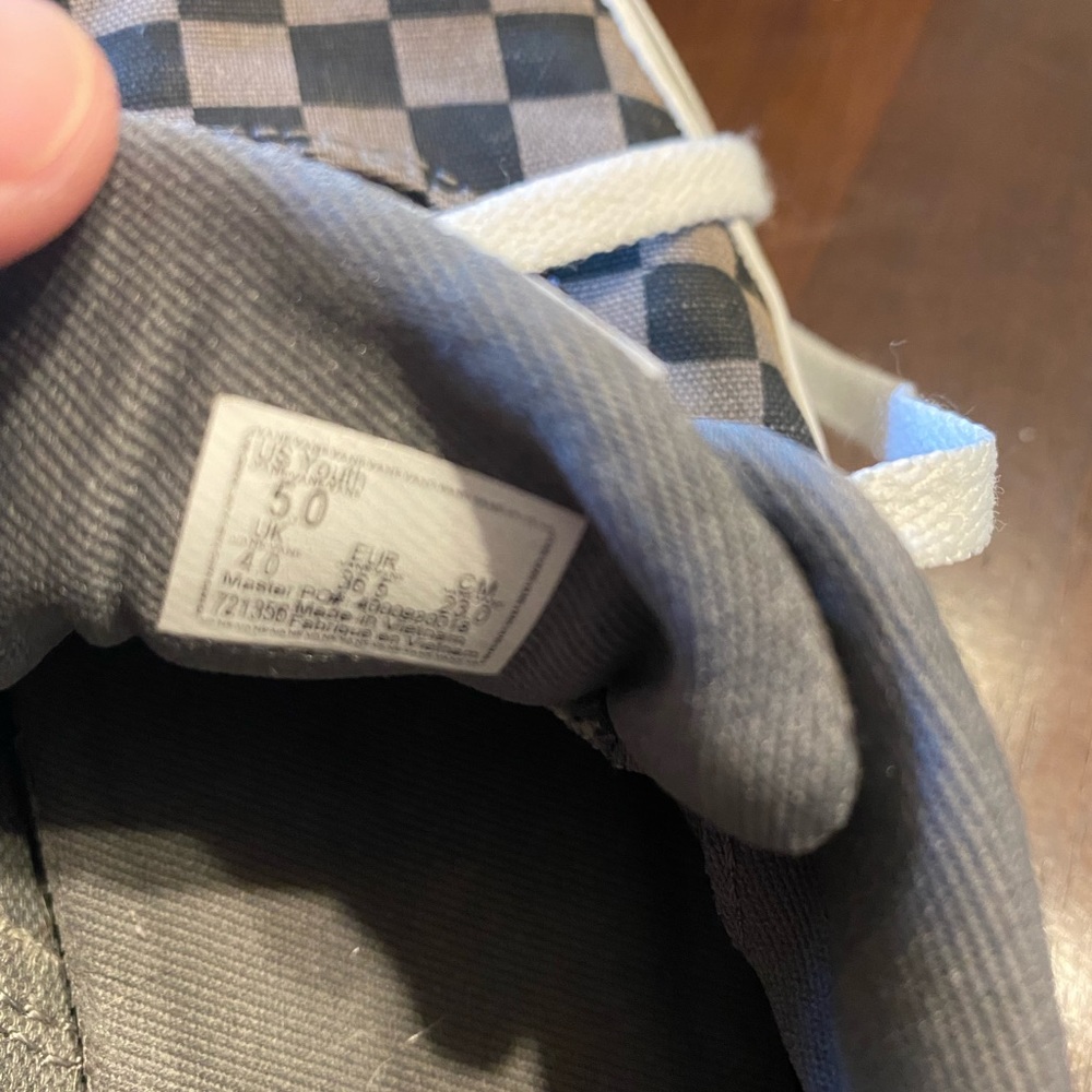 Vans Black gray and white checkered size 5 - Picture 5 of 5
